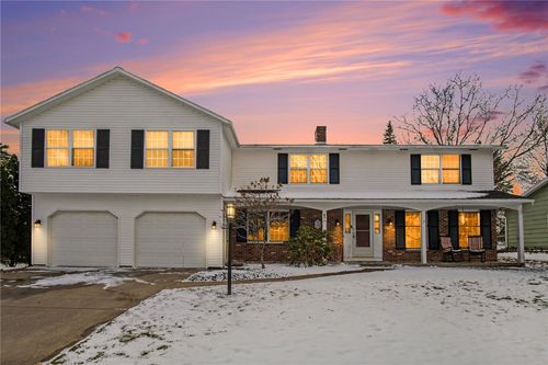 83 Hawthorne Dr, Spencerport, NY, 14559-2135 | Card Image