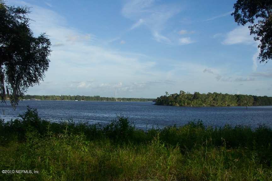 177 S Us Highway 17, East Palatka, FL 32131