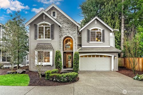 7809 126th Ave Ne, Kirkland, WA, 98033-8229 | Card Image