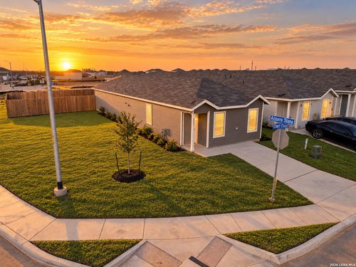 6863 Chert Chase, Elmendorf, TX, 78112 | Card Image