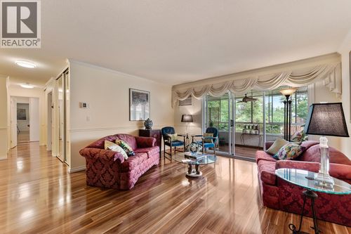 304-1534 Lawrence Avenue, Kelowna, BC, V1Y6M8 | Card Image