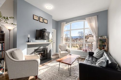 402-2559 Parkview Lane, Port Coquitlam, BC, V3C6M1 | Card Image