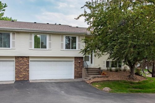 1303 W 140th St, Burnsville, MN, 55337-4415 | Card Image