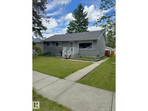 5093 45 St, Drayton Valley, AB, T7A1C2 | Card Image