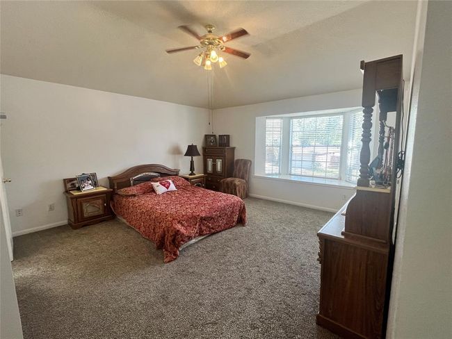 28723 Sedgefield St, House other with 5 bedrooms, 3 bathrooms and 2 parking in Spring TX | Image 14