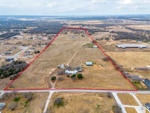 938 County Road 3341, Paradise, TX, 76073-2438 | Card Image