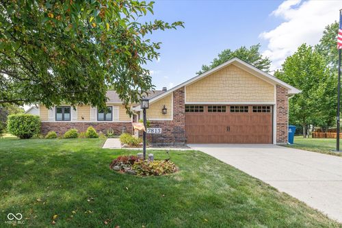 7813 Ashton Ln, Fishers, IN, 46038-1406 | Card Image