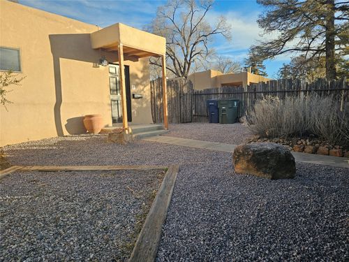 1-811 Don Diego Avenue, Santa Fe, NM, 87505 | Card Image