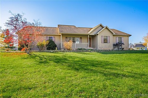 1000 Snellgrove Rd, Barker, NY, 14012-9551 | Card Image