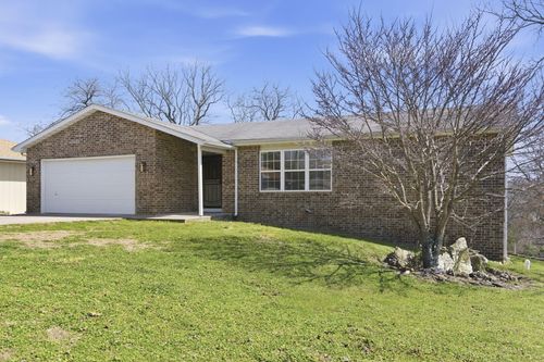 110 Stone Cir, Branson, MO, 65616-9297 | Card Image