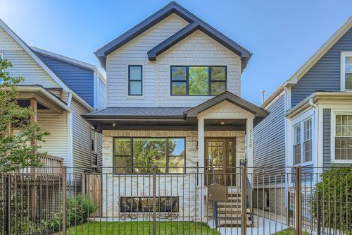 3120 N Spaulding Ave, Chicago, IL, 60618-6805 | Card Image