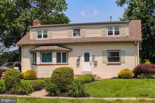 7 Kendall Blvd, OAKLYN, NJ, 08107-1511 | Card Image