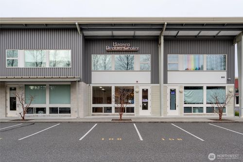 106-905 Squalicum Way, Bellingham, WA, 98225-2076 | Card Image