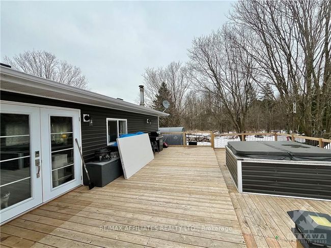 17664 Bloomington Rd, House other with 1 bedrooms, 1 bathrooms and 8 parking in Maxville ON | Image 4