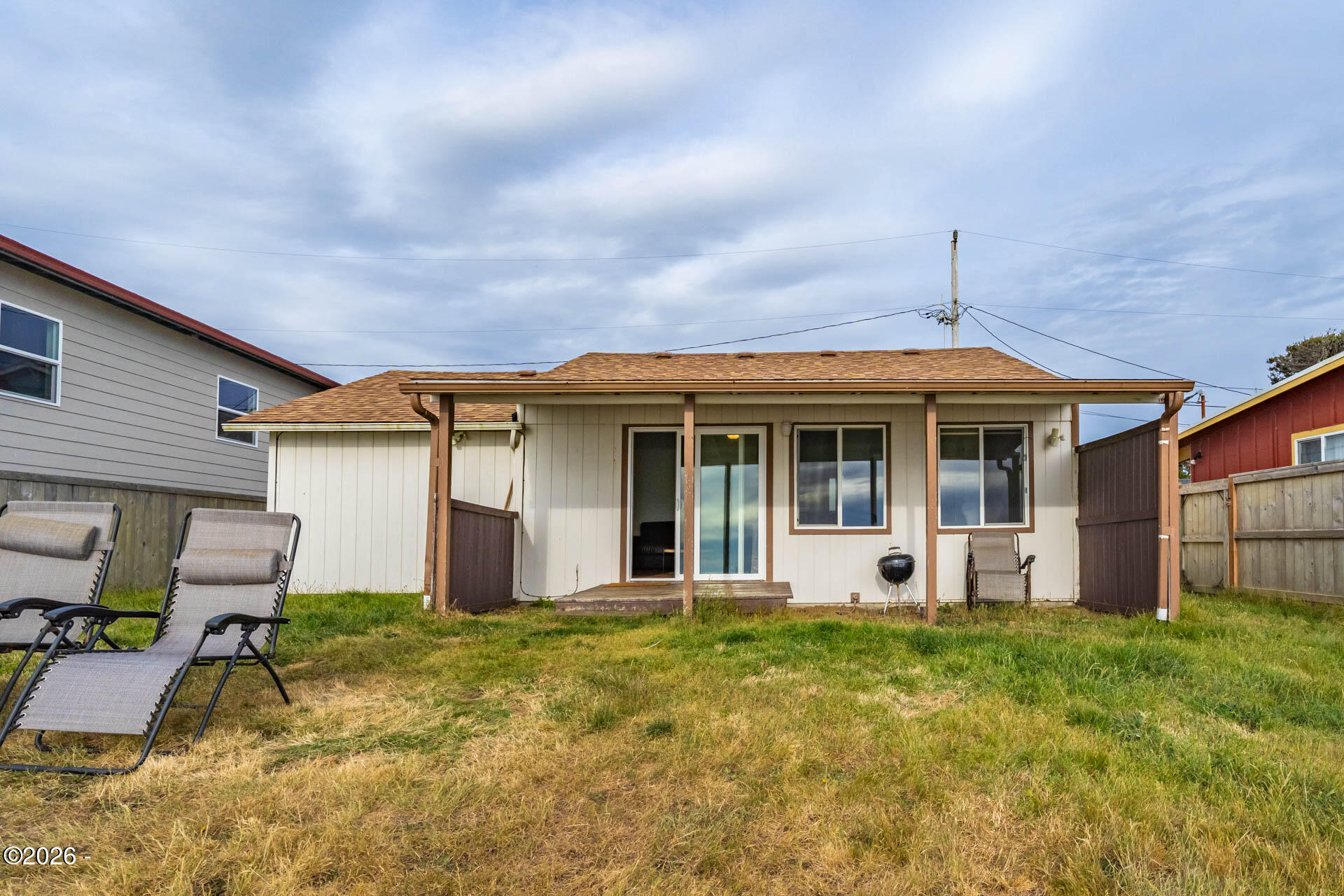 Residential in Lincoln City 3