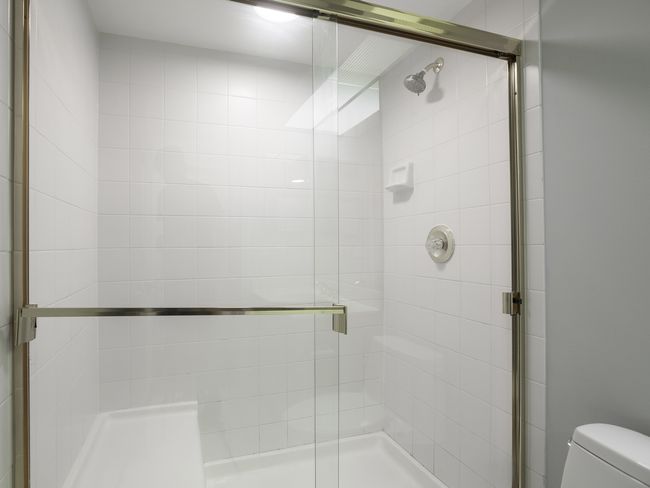 APT-409 - 3100 Lexington Ln, Home with 2 bedrooms, 2 bathrooms and 2 parking in Glenview IL | Image 38