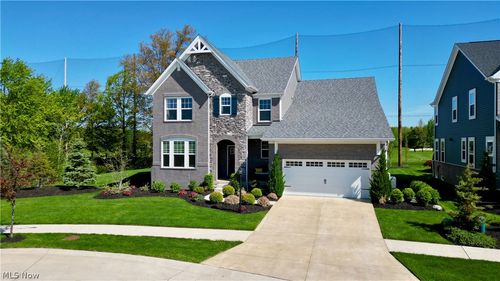 33452 Santa Marie Ct, Avon, OH, 44011-2658 | Card Image