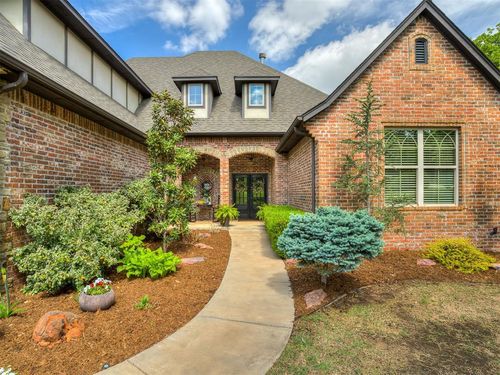 2554 Rivanna Way, Edmond, OK, 73034-2535 | Card Image