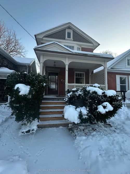 {{alt}} | Card Image