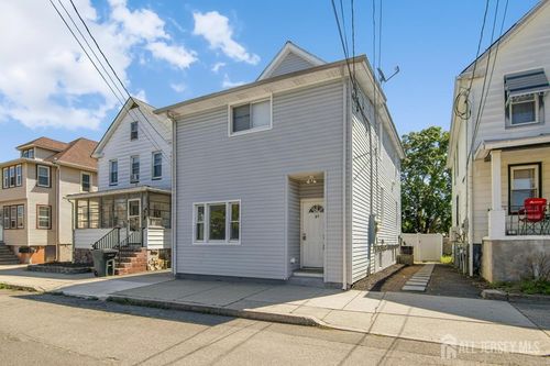 23 East St, South River, NJ, 08882-2232 | Card Image