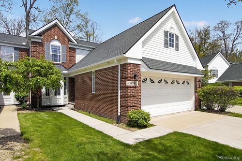 606 Shady Maple Dr, Wixom, MI, 48393-4306 | Card Image