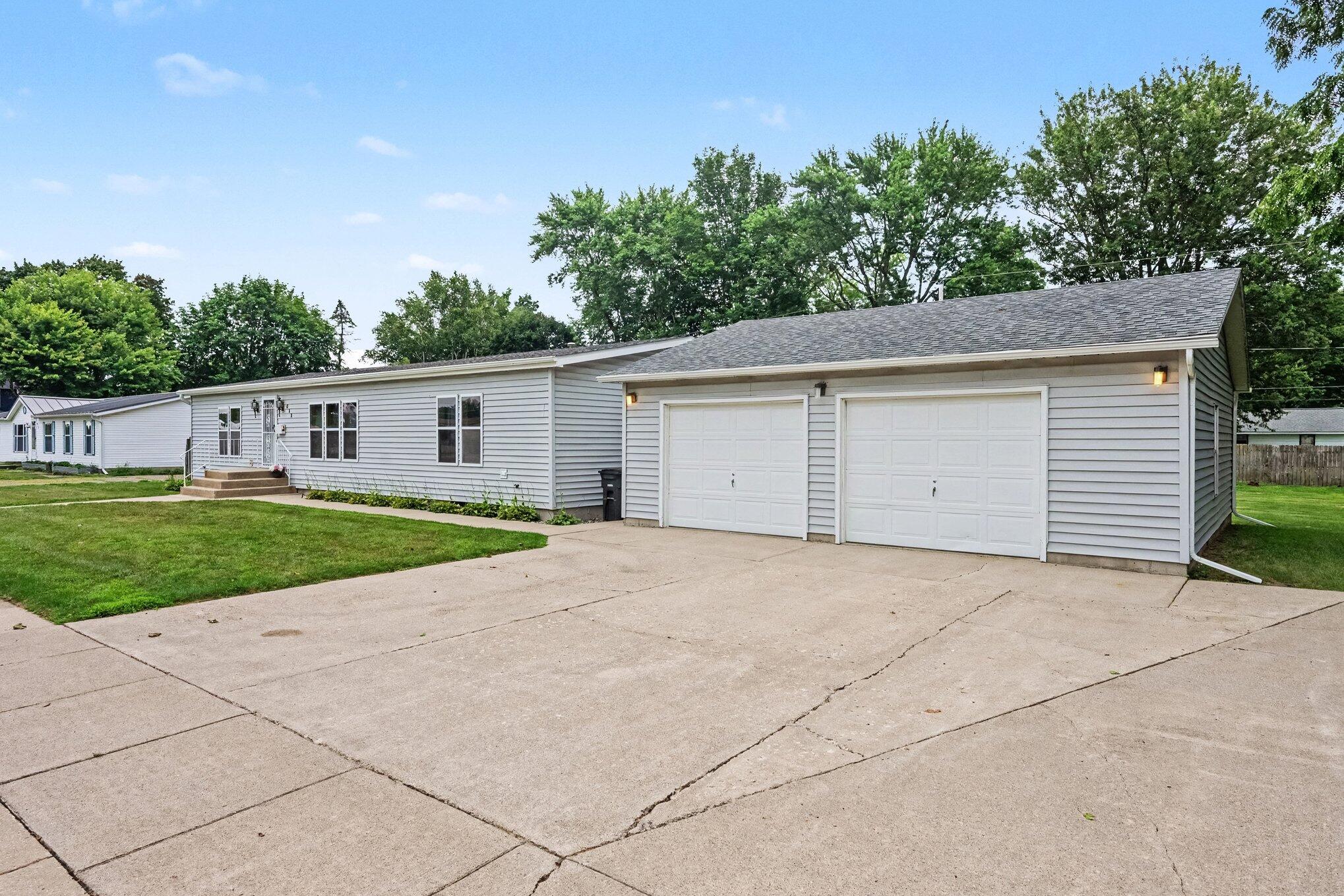 Residential in Three Rivers 3