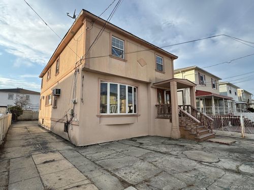 14728 227th St, Springfield Gardens, NY, 11413-3236 | Card Image