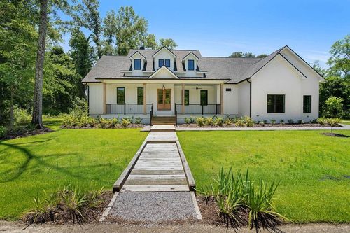 641 Loggers Circle, Mandeville, LA, 70471 | Card Image