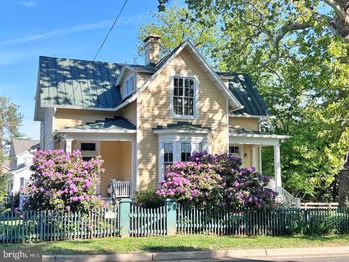 320 Culpeper St, WARRENTON, VA, 20186-3001 | Card Image