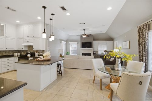 7504 Teakwood Ct, North Richland Hills, TX, 76182-7807 | Card Image