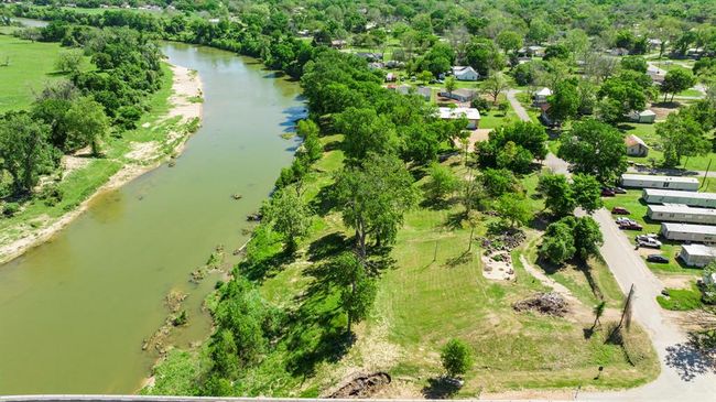 924 Robson St, Home with 0 bedrooms, 0 bathrooms and null parking in Columbus TX | Image 8