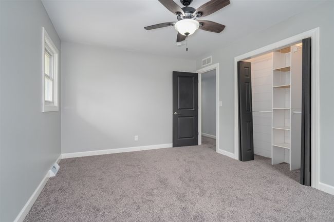 817 N Mohave Dr, House other with 4 bedrooms, 2 bathrooms and 4 parking in Pontiac IL | Image 15