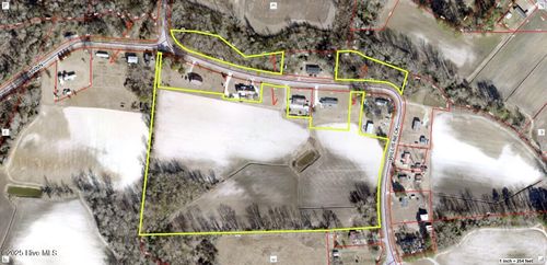 370 Willis Neck Rd, Vanceboro, NC, 28586-7704 | Card Image