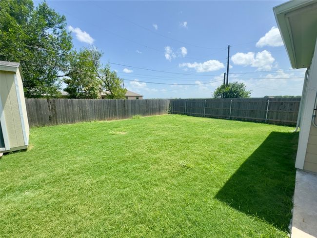 1520 Hunters Rd, House other with 3 bedrooms, 2 bathrooms and null parking in Lockhart TX | Image 38