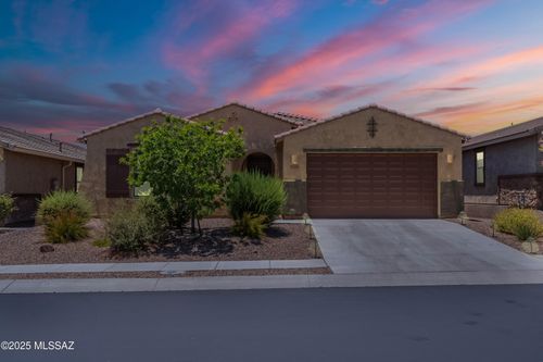 11749 N Village Vista Pl, Oro Valley, AZ, 85737-1402 | Card Image