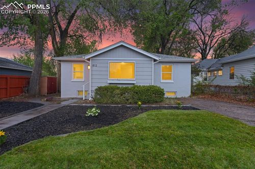 812 N Institute St, Colorado Springs, CO, 80903-2736 | Card Image