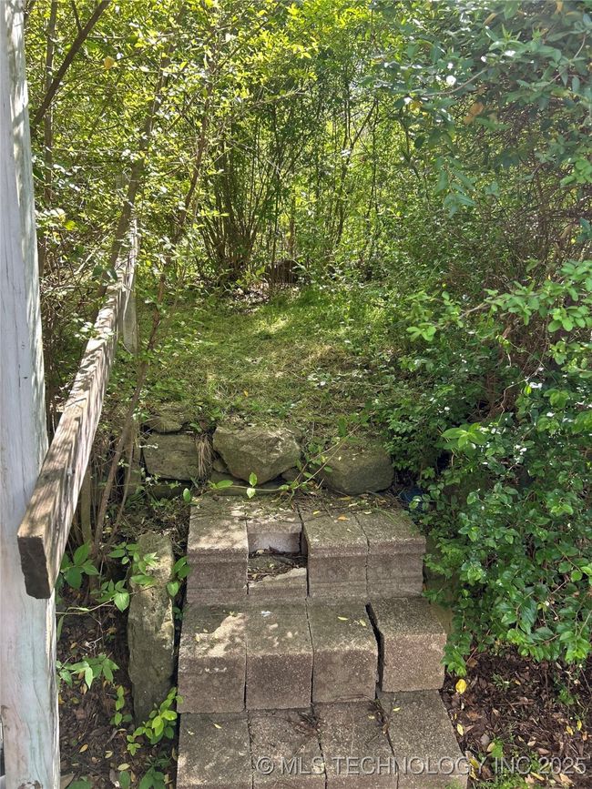 220 Comanche Ave, House other with 2 bedrooms, 1 bathrooms and null parking in McAlester OK | Image 30