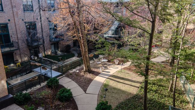 APT-305 - 601 Linden Pl, Condo with 2 bedrooms, 1 bathrooms and 1 parking in Evanston IL | Image 21