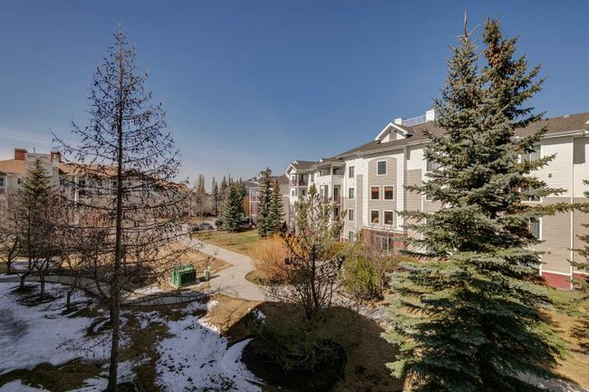 1310 - 17 Country Village Bay Ne, Home with 2 bedrooms, 2 bathrooms and 2 parking in Calgary AB | Image 21