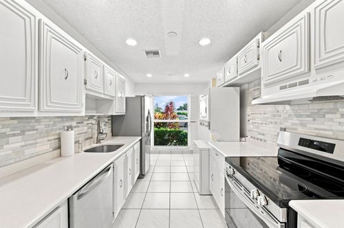 13782 Vía Flora #C, Delray Beach, FL, 33484 | Card Image