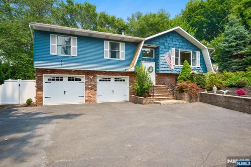 364 Piermont Ave, Hillsdale, NJ, 07642-2222 | Card Image