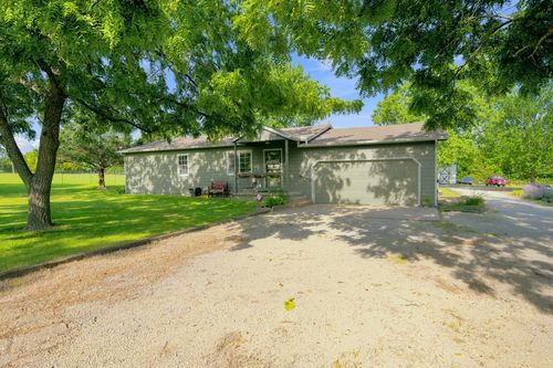 9565 Sw Mcadoo Rd, Augusta, KS, 67010-7915 | Card Image