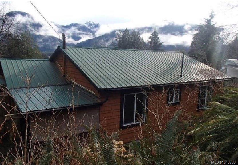 Residential in Tahsis 2