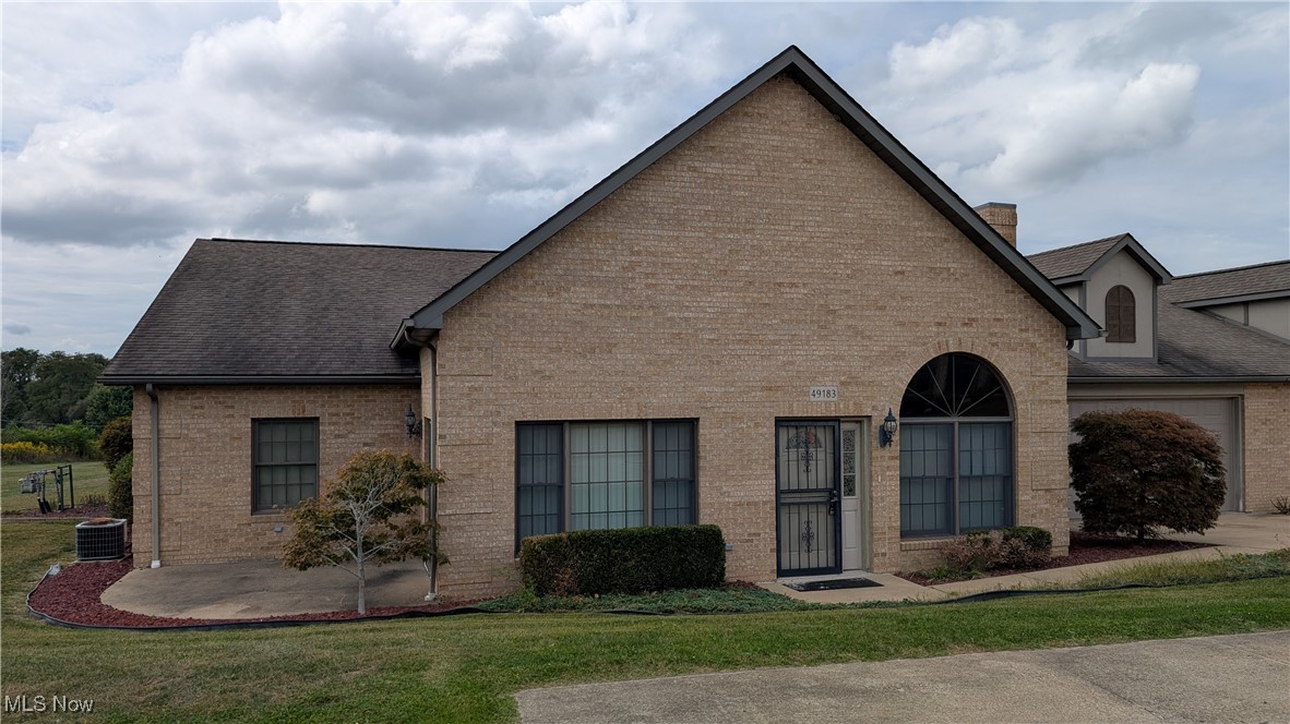 Eagle Dr, East Liverpool, OH 43920