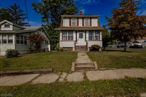 1-2184 Evans St, Rahway, NJ, 07065-4322 | Card Image