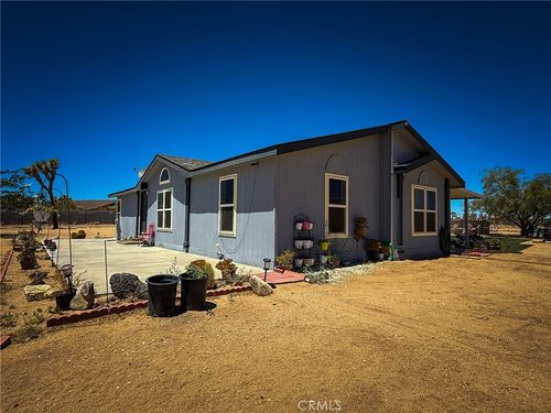 59260 Sunflower Dr, Yucca Valley, CA, 92284-1265 | Card Image