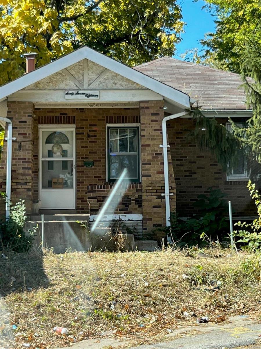 Stratford Ave, Saint Louis, MO 63121