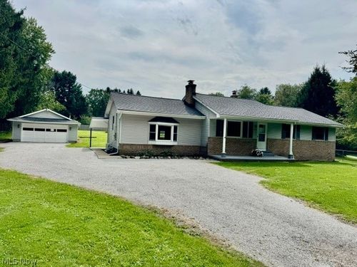 5326 Pioneer Trl, Mantua, OH, 44255-9212 | Card Image