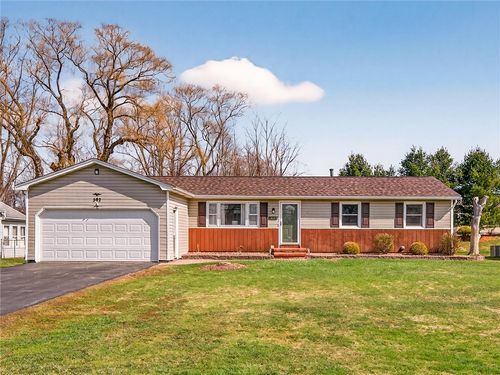 592 N Greece Rd, Hilton, NY, 14468-8975 | Card Image