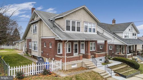 3318 Fremont St, READING, PA, 19605-2639 | Card Image